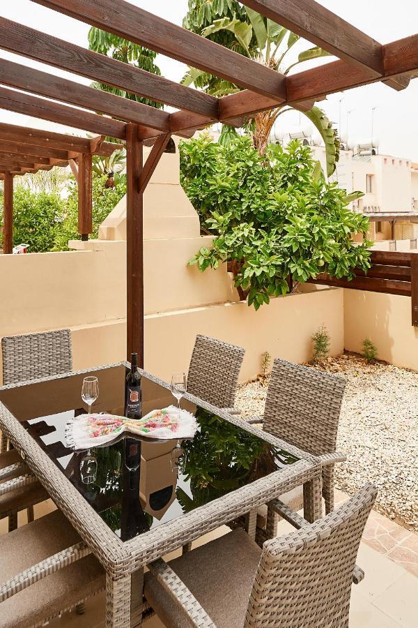 Kyklades Angie Resort Протарас Екстериор снимка
