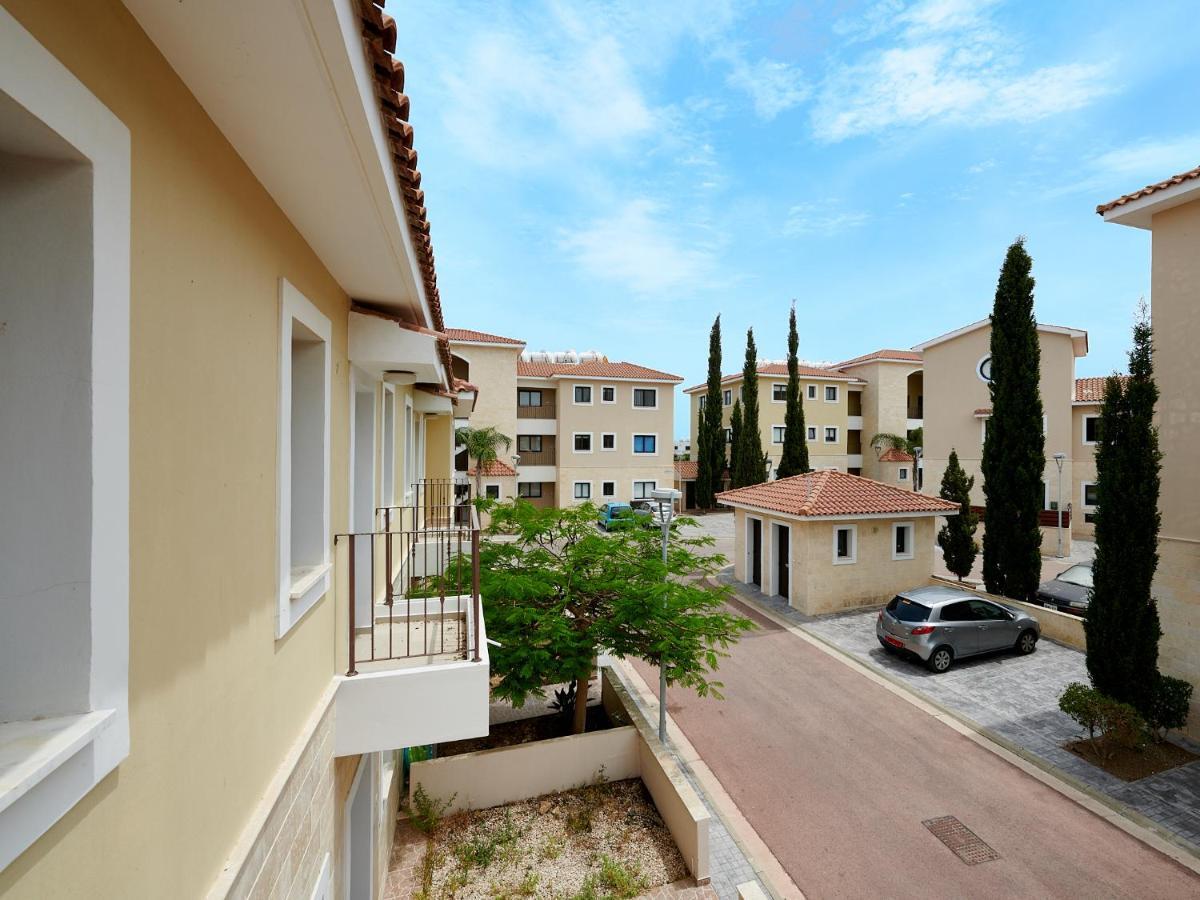 Kyklades Angie Resort Протарас Екстериор снимка