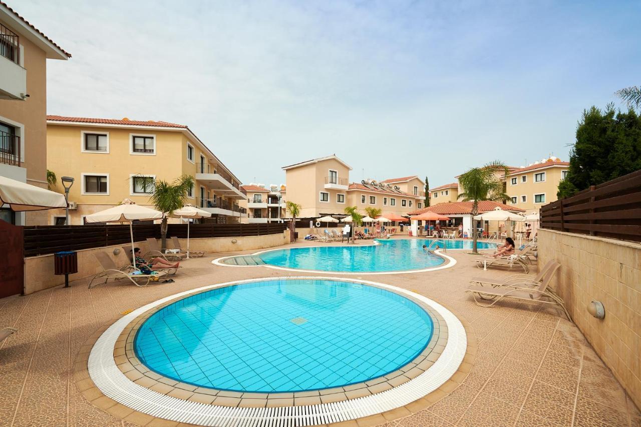 Kyklades Angie Resort Протарас Екстериор снимка