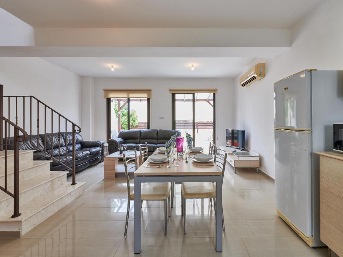Kyklades Angie Resort Протарас Екстериор снимка